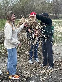 Informal team meetup photo 4