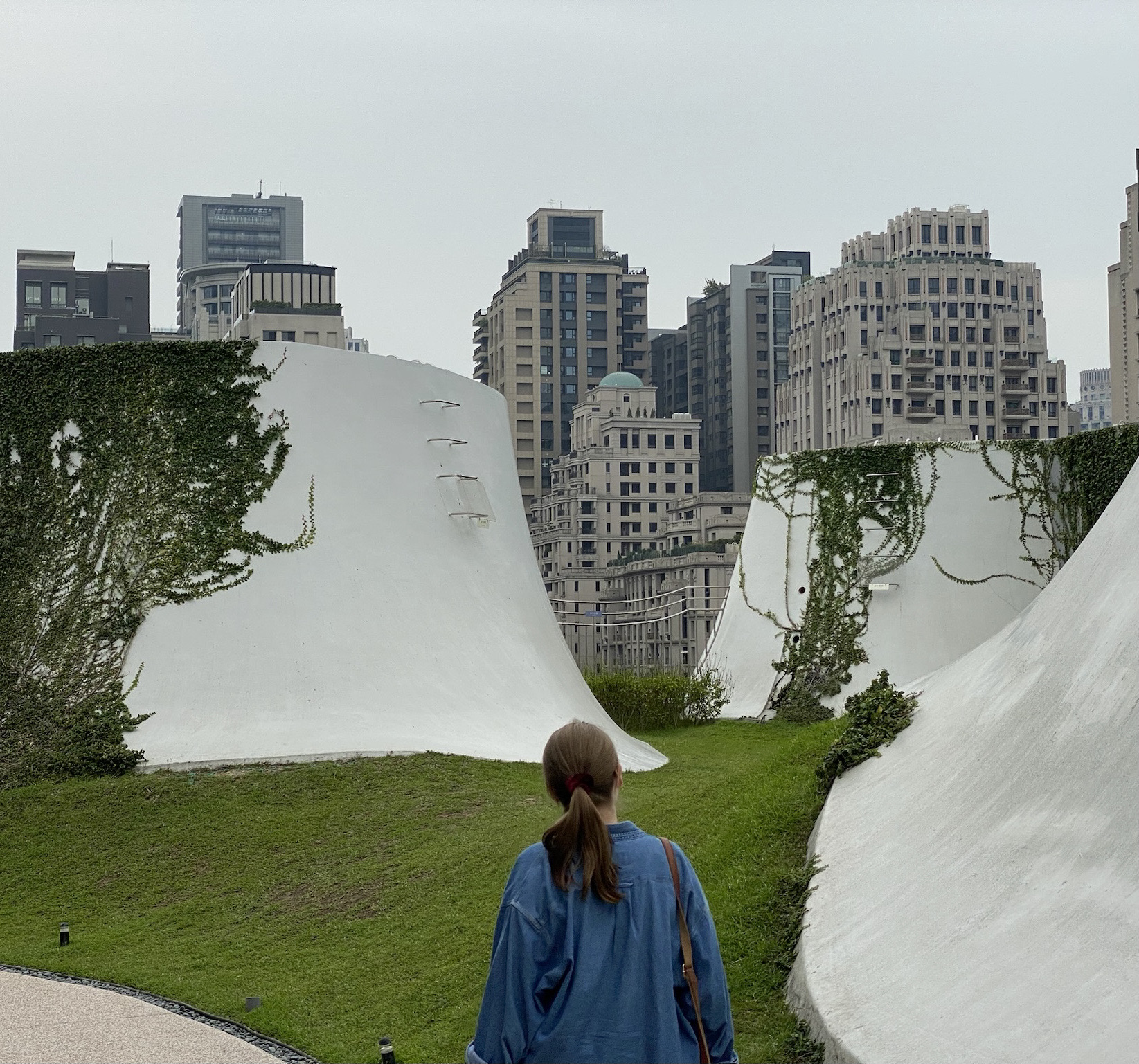 Outdoor portrait in Taiwan